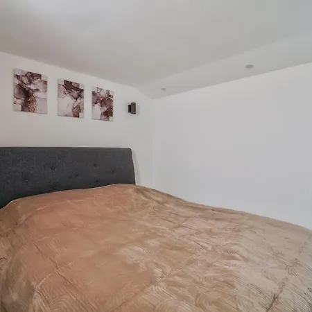 Apartment Cozy Moderne - Renove 4p Bois-d'Arcy (Yvelines)
